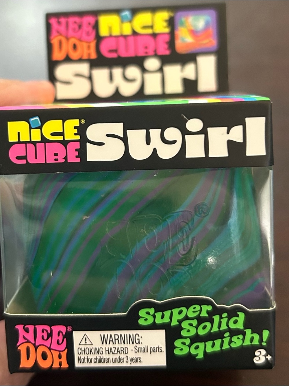 Schylling NeeDoh Nice Cube
Swirl Super Solid Squish
Squishy - Green & Purple NEW
